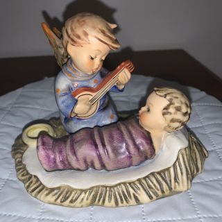 Vintage 1960s Goebel Hummel " Lullaby " No.  262,  Angel With Baby Jesus