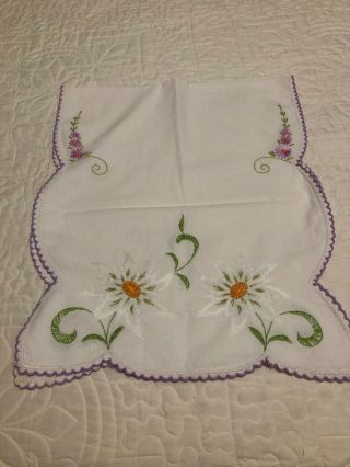 Vintage Hand Embroidered Dresser Scarf/table Runner Crocheted Edge Floral - Euc