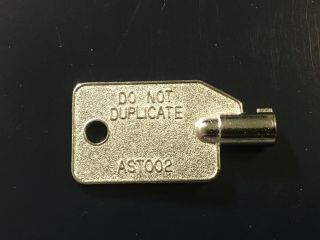 Vintage Ast002 Pc Personal Computer Desktop Case Lock Barrel Tubular Key