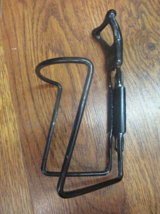 VINTAGE LIGHT WEIGHT O.  M.  A.  S.  WATER BOTTLE CAGE BLACK 2