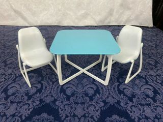 Vintage 1977 Mattel Barbie Dream Home Dining Table & 2 Chairs Blue & White