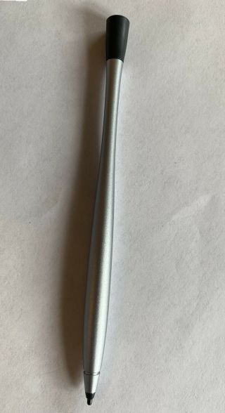 Silver Apple Newton Stylus Newton 2000/2100 Rare Collectable