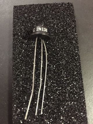Ge Black Top Hat Germanium Transistor 1957 2n136