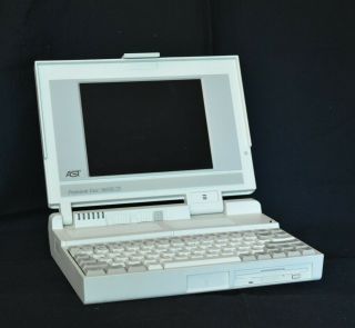 Vintage Ast Premium Exec 386sx/25 Laptop Computer No Power Cable As - Is