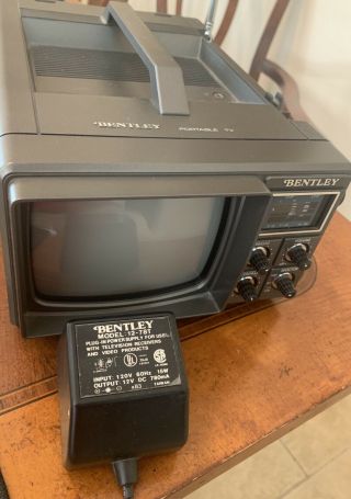 Vintage Bentley Deluxe Portable 5 " Black & White Tv Television B&w Battery Power