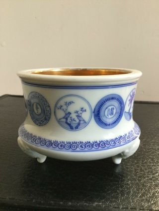 Vintage Japanese Blue And White Porcelain Incense Burner Signed