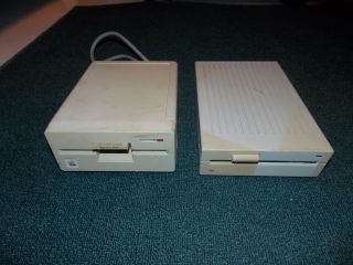 2 Vintage Apple 5.  25 Pc Drive Units Models A9m0110 & A9m0107