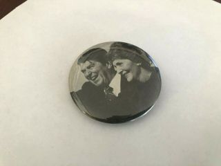 Vintage Ronald Reagan And Nancy President Reagan Campaign Pin Back Button