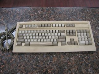 Vintage Fujitsu Clicky Xt Keyboard Fkb4700 Series N860 - 4700 - T101 With Cable