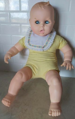 Vintage Gerber Baby Doll 1979 Tag Attached Flirty Moving Eyes
