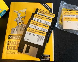 Vintage Symantec THE NORTON UTILITIES For Macintosh/Power Macintosh Version 3.  2 2