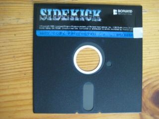 Sidekick By Borland Desktop Computer Organizer Floppy 5.  25 " Vintage