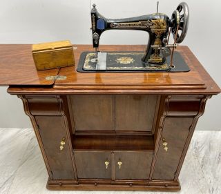 Singer Model 27 " Sphinx " Sewing Machine & Drawing Room Cabinet