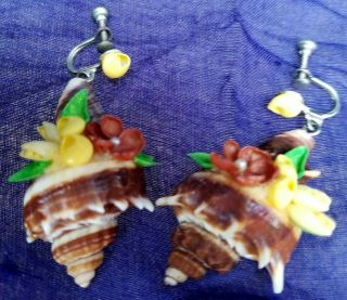 1950s Vintage Real Conch W/ Sea Shell Flowers Screw Back Earrings 2 " Dangle