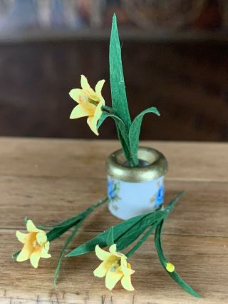 Vintage Artisan Miniature Dollhouse Garden Nancy Barnett 3 Yellow Tulips Stems