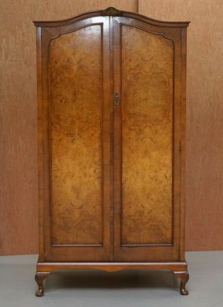 SMALL CIRCA 1930 ' S FIGURED WALNUT WARDROBE WITH INTERNAL DRAWERS PART OF SUITE 2