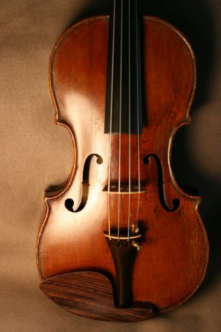 Fine Old Antique 18th Century French Violin Of The Chappuy School Circa 1780.