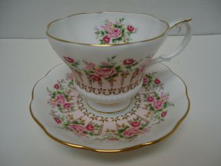 Vintage Royal Albert Pink Hyde Park Series Bone China Tea Cup Saucer Set England