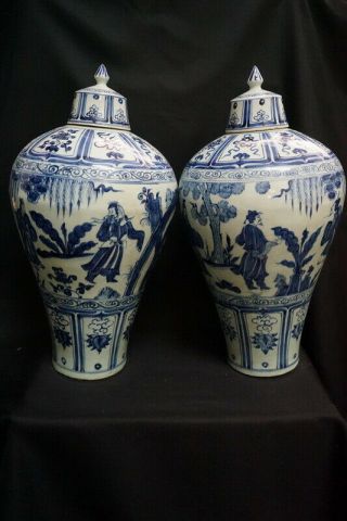 Rare Antique Chinese Twin Blue And White Porcelain Vase
