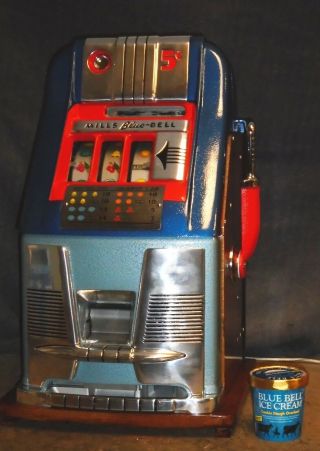 Mills 5 - Cent Blue Bell Hi - Top Antique Slot Machine,  1946