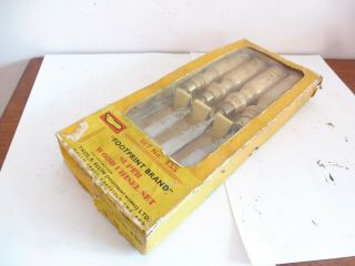 Vintage Box Set Of 4 Footprint Wood Chisels Set No455 1/4 ",  3/8 ",  1/2 ",  3/4 "