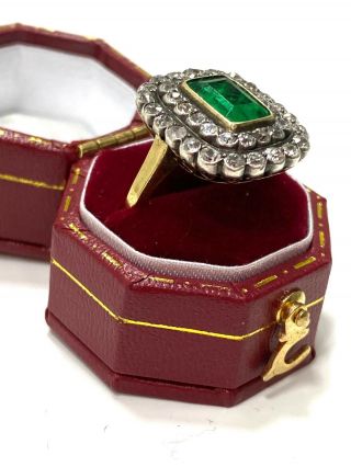 Victorian Antique 2.  50 Ct Emerald 1.  10 Ct Diamond Rare Large sized ring 2