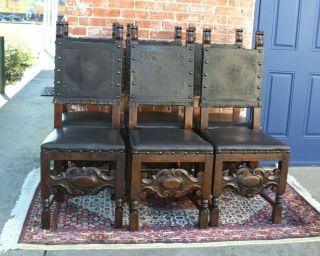 Set Of 6 French Antique Dark Oak Renaissance Embossed Leather Chairs