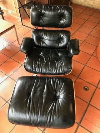 1976 Herman Miller Eames Lounge Chair And Ottoman (second Of Pair)
