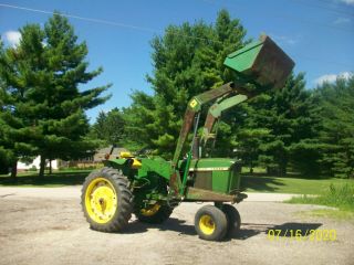 John Deere 4010 Antique Tractor Loader 3 Point Farmall Allis A B