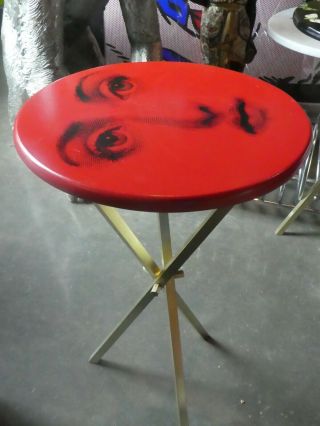 VINTAGE ICONIC FORNASETTI RED JULIA SIDE TABLE 2 3