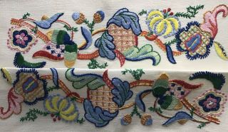 Vintage Linen Hand Embroidered Table Runner Lovely Jacobean Florals