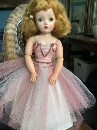Madame Alexander Cissy Doll 1955