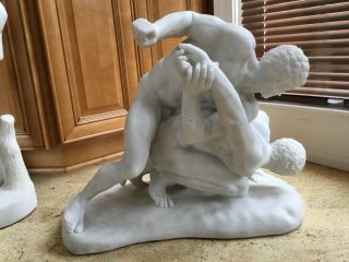 Antique Italian Carrara marble statue of “The Two Wrestlers”,  the “Uffizi” - Men 2