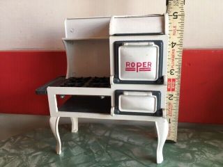 Dollhouse Miniature Vintage Style Metal Oven Stove Range Roper White & Red Paint