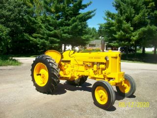 John Deere 420 I Slant Steer Antique Tractor Farmall Allis Oliver A B
