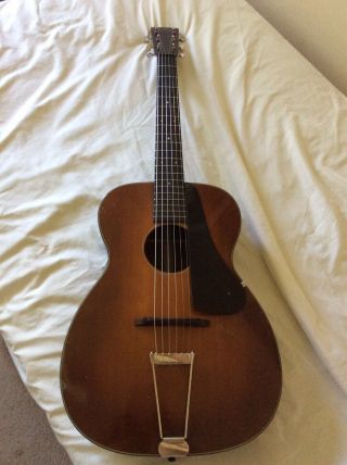 Vintage 1933 Martin R - 18 Archtop Acoustic Guitar