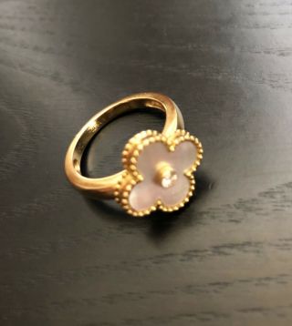 VAN CLEEF & ARPELS 18K Yellow Gold Diamond Mother of Pearl Vintage Alhambra Ring 3