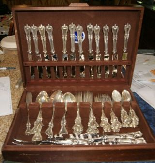 Towle Old Colonial Sterling Flatware - 81 Piece Set In Chest