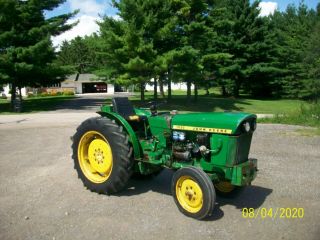 John Deere 1020 VU Orchard Vinyard Antique Tractor farmall oliver a b 3