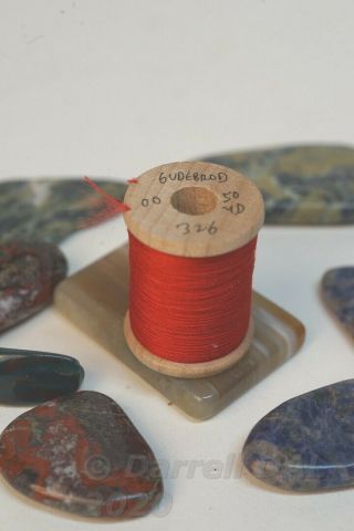 Vintage Chinese Red 326 Gudebrod Silk Thread For Bamboo Fly Rods 50 Yds Size 00