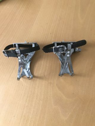 Vintage Shimano 600 Road Bike Pedals With Toe Clips,  Khs Straps
