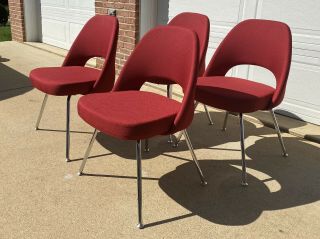 Set of Four Knoll Saarinen Executive Armless Chairs Dining or Office 2