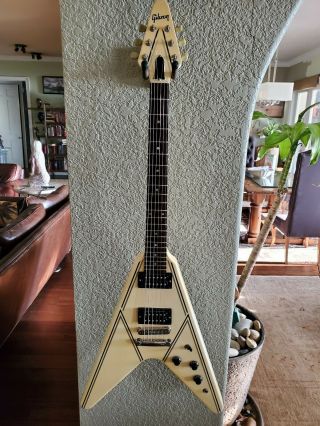 1984 Gibson Designer Series Flying V