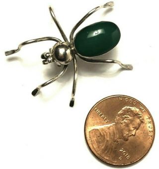 Vintage Mexico.  925 Sterling Silver Spider Pin - Brooch W/ Green Stone Th - 121