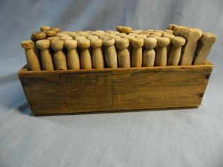 Vintage 72 Antique Clothes Pins Wood In Cheese Box 4 Country Laundry Decor