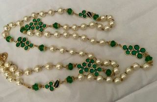 Rare Couture Vintage Chanel 90s Green Gripoix Glass Flower Pearl Necklace