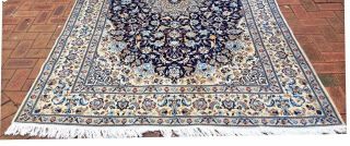 Nain Authentic Hand - Knotted Wool and Silk Rug (200 cm x 300 cm) 2