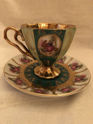 Vintage Royal Vienna Style Porcelain Demitasse Beveled Cup And Saucer 33/251