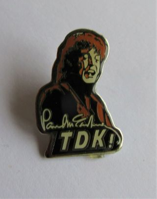 Paul Mccartney Tdk World Tour 1989/90 Vintage Shaped Metal Pin Badge