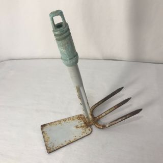 Vintage Metal Garden Tool 2 Sided Rake Trowel Claw Multipurpose Rusty